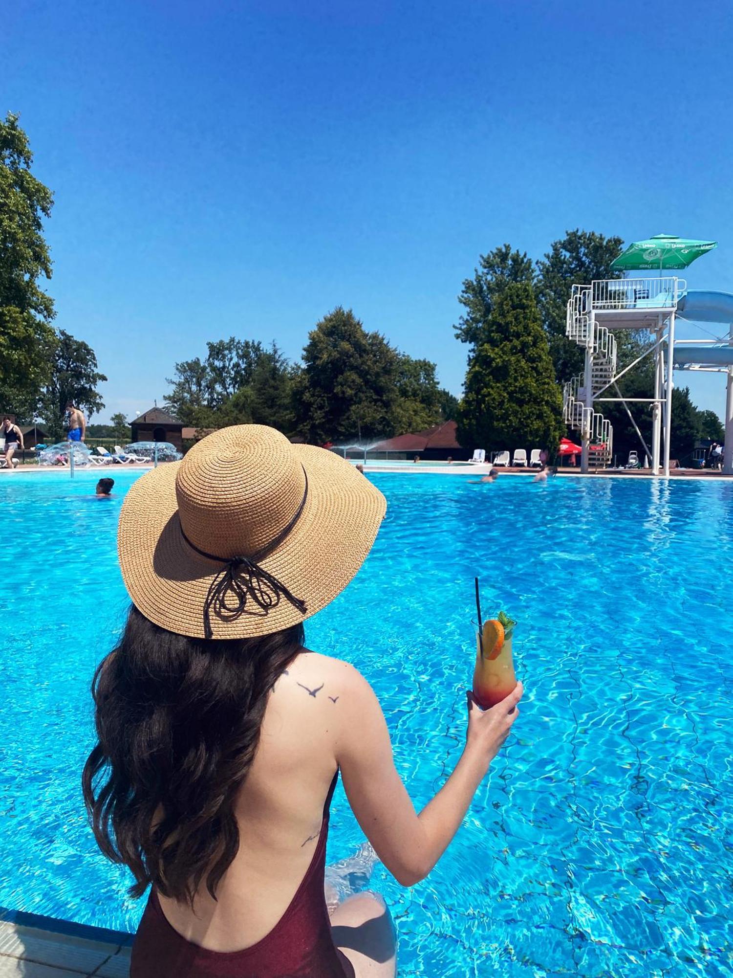 Terme Banovci - Hotel Zeleni Gaj Veržej Eksteriør billede