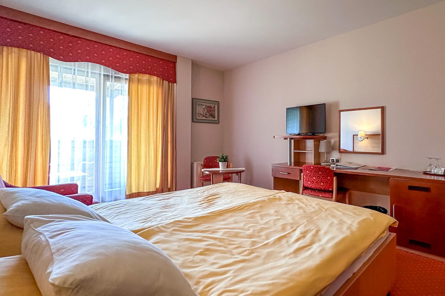 Terme Banovci - Hotel Zeleni Gaj Veržej Eksteriør billede