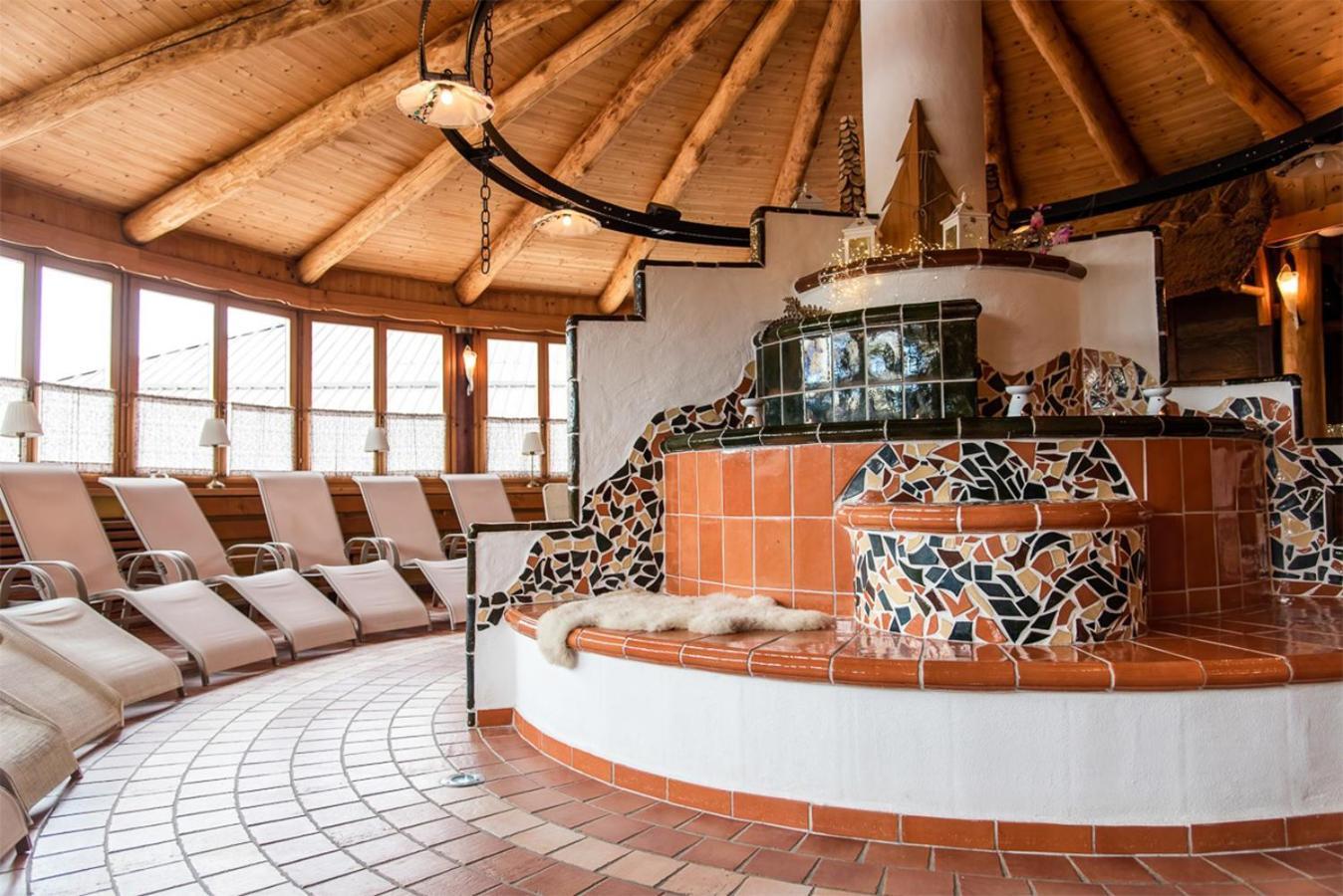 Terme Banovci - Hotel Zeleni Gaj Veržej Eksteriør billede