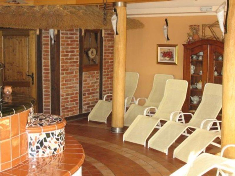 Terme Banovci - Hotel Zeleni Gaj Veržej Eksteriør billede